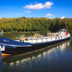  Bed & Breakfast Bateau Peniche Au Coeur De Frankrijk